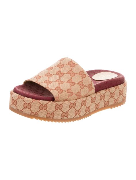 gucci women's platform slide sandal|Gucci angelina canvas platform sandals.